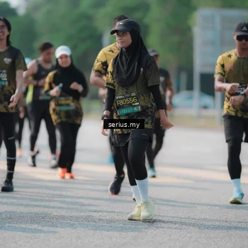 Runner Photo 6442168