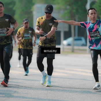 Runner Photo 6442174