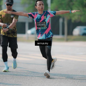 Runner Photo 6442176