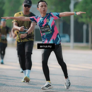 Runner Photo 6442187