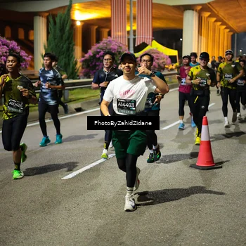Runner Photo 6442199