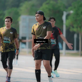 Runner Photo 6442212