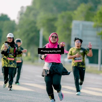 Runner Photo 6442234