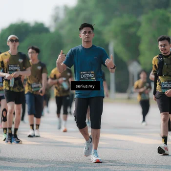Runner Photo 6442246