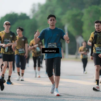 Runner Photo 6442254