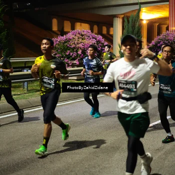 Runner Photo 6442255