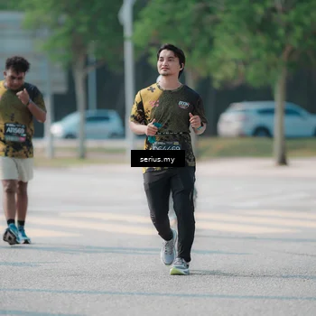 Runner Photo 6442307