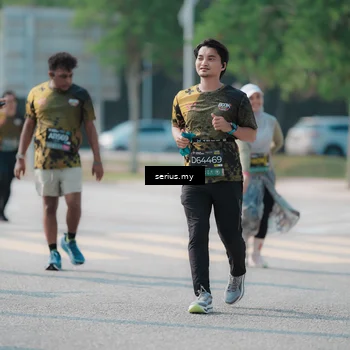 Runner Photo 6442308