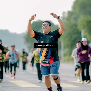 Runner Photo 6442309