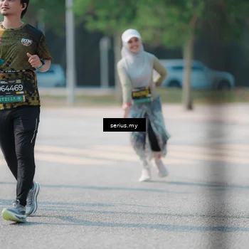 Runner Photo 6442315
