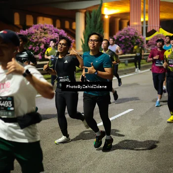 Runner Photo 6442319
