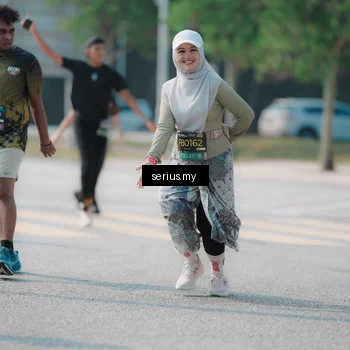 Runner Photo 6442326