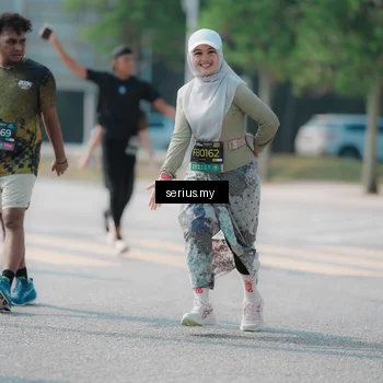 Runner Photo 6442331