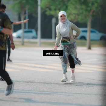 Runner Photo 6442334