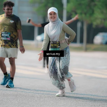 Runner Photo 6442343