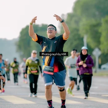Runner Photo 6442347