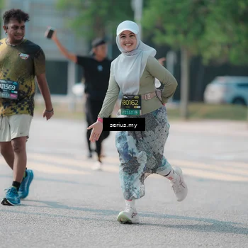 Runner Photo 6442351