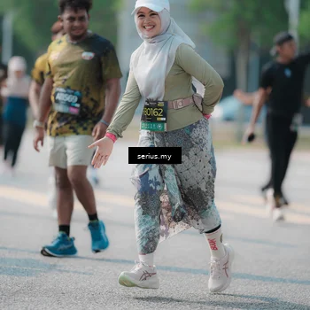Runner Photo 6442353