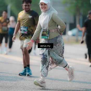 Runner Photo 6442356