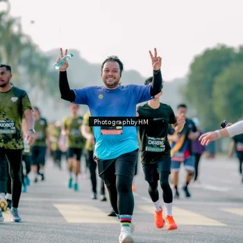 Runner Photo 6442369