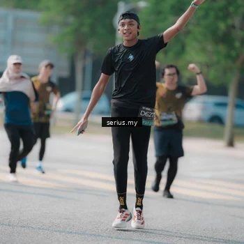 Runner Photo 6442370