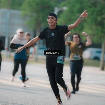Runner Photo 6442381