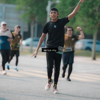 Runner Photo 6442382