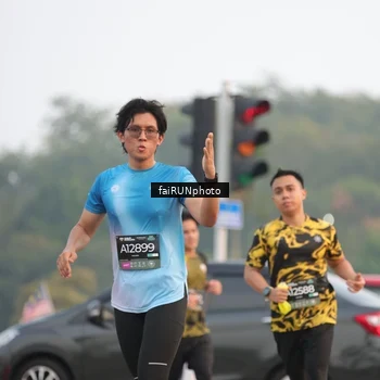 Runner Photo 6442394