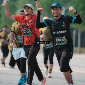Runner Photo 6442397