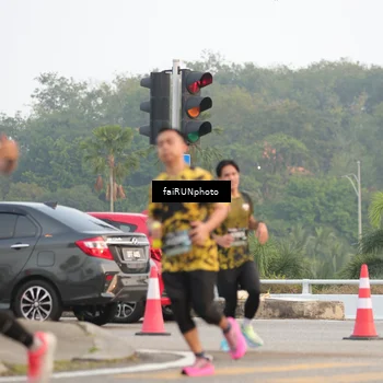 Runner Photo 6442420