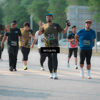 Runner Photo 6442429
