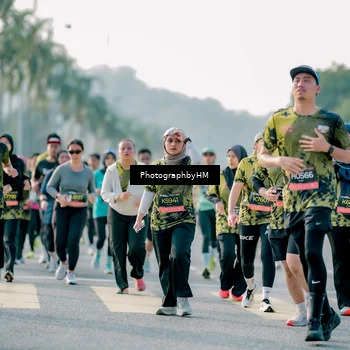 Runner Photo 6442430