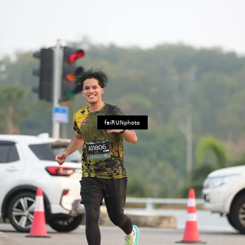 Runner Photo 6442461