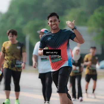 Runner Photo 6442469
