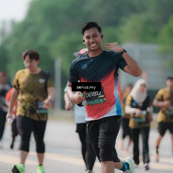 Runner Photo 6442471