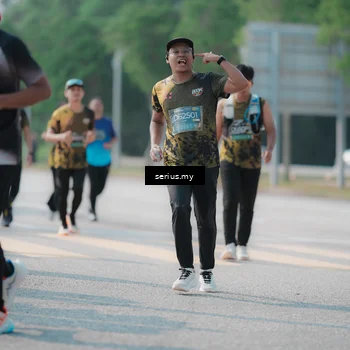 Runner Photo 6442486
