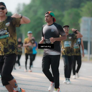 Runner Photo 6442487