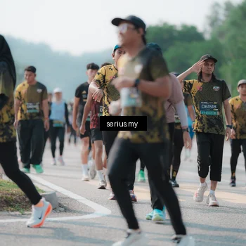 Runner Photo 6442500