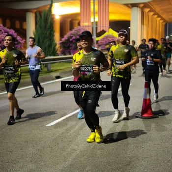 Runner Photo 6442524