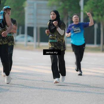 Runner Photo 6442530