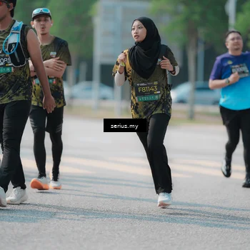 Runner Photo 6442532