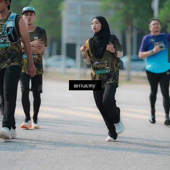 Runner Photo 6442533