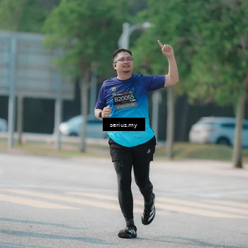 Runner Photo 6442545