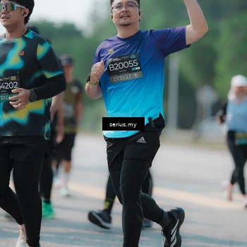 Runner Photo 6442572