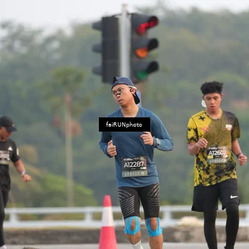 Runner Photo 6442579