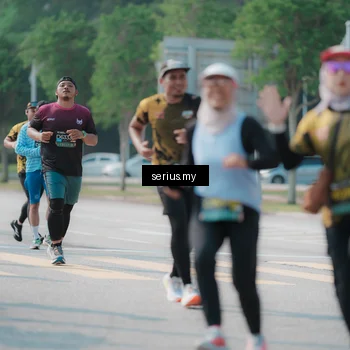 Runner Photo 6442595