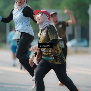 Runner Photo 6442610