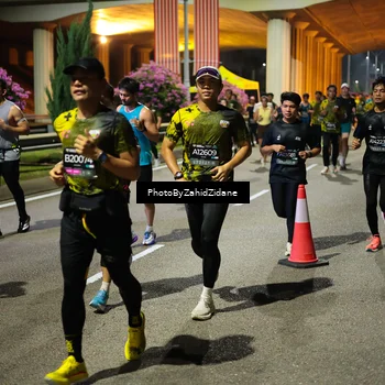 Runner Photo 6442621