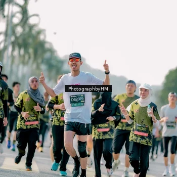 Runner Photo 6442625