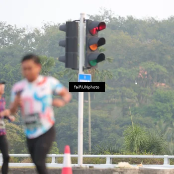 Runner Photo 6442639